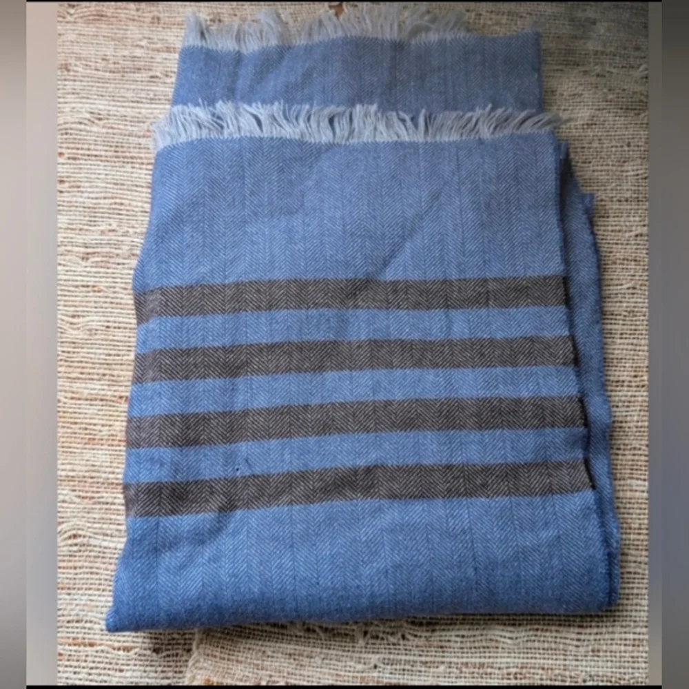 Seaward & Stearn 100% Super Fine Wool Scarf Men's